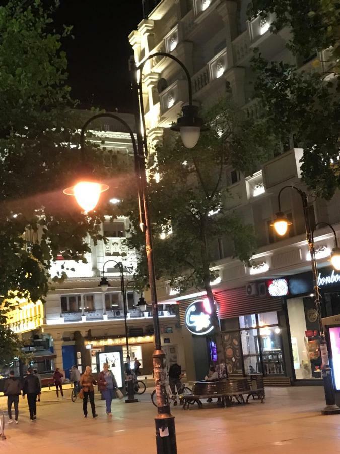סקופיה Naumovski Apartments מראה חיצוני תמונה